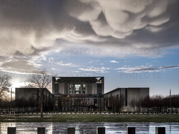 Mammatus clouds over the chancellor's office