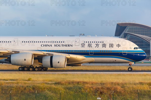 An Airbus A380-800 aircraft of China Southern Airlines with registration number B-6140 at Los Angeles airport