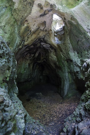 Caeciliengrotte near Hirschbach