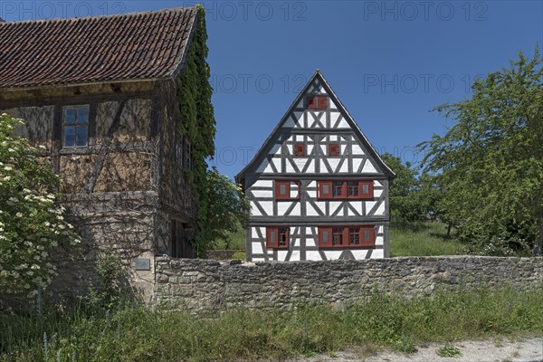 Winegrowers' house built in 1668