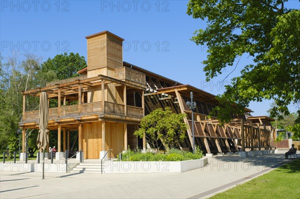 Newly built graduation house in the spa gardens