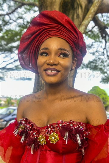 Beautiful dressed local nigerian woman