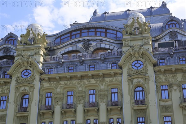 Former Art Nouveau Hotel Bolshaya Mosckovskaya on Deribasovskaya Street
