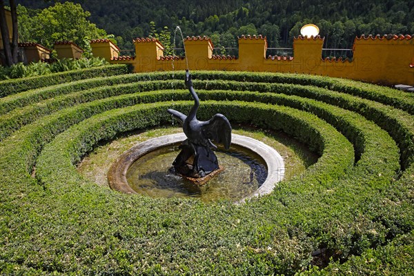 Swan fountain