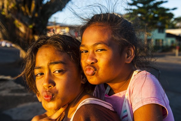 Young girls posing as western actors