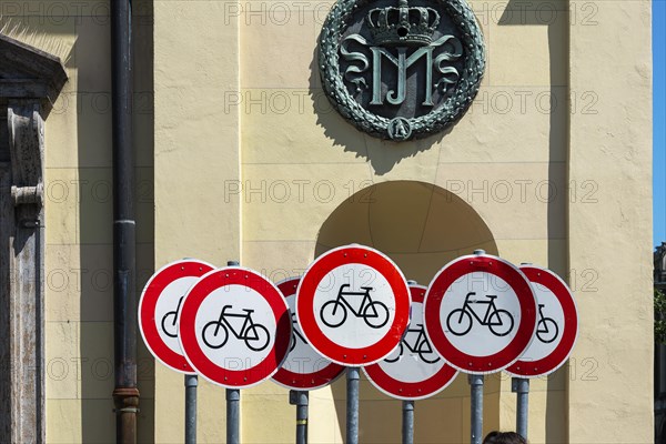 Bicycle prohibition signs