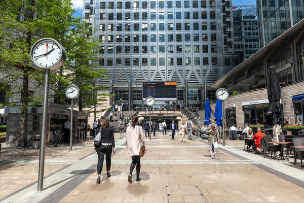 Office worker at One Canada Square