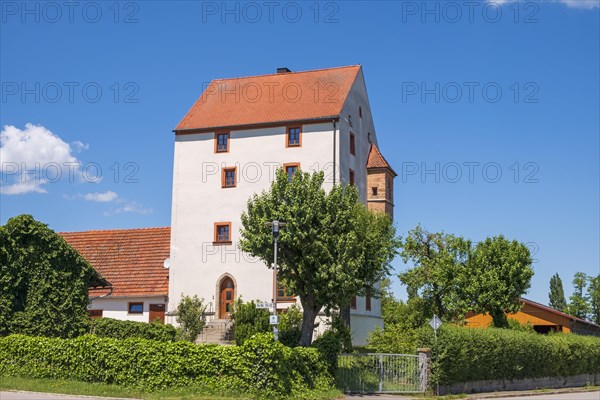 Former castle of the Lords of Pettendorf