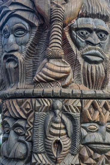 Hand carved wooden statues im the center of Noumea
