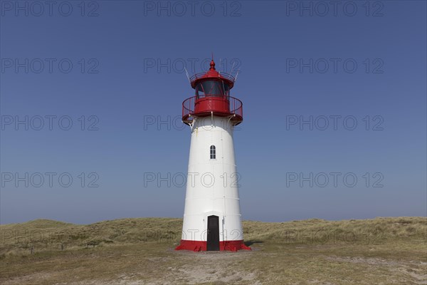 Red-white lighthouse List-West