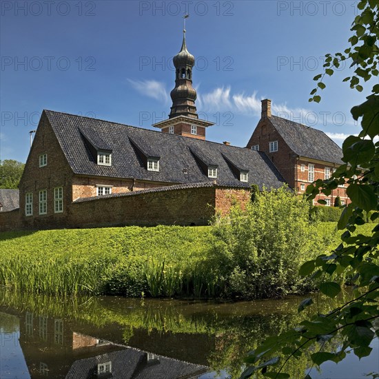 Husum Castle
