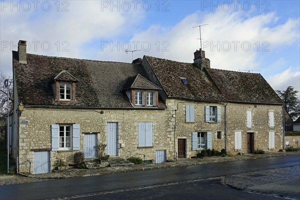 Stone house at the Porte de Jouy town gate