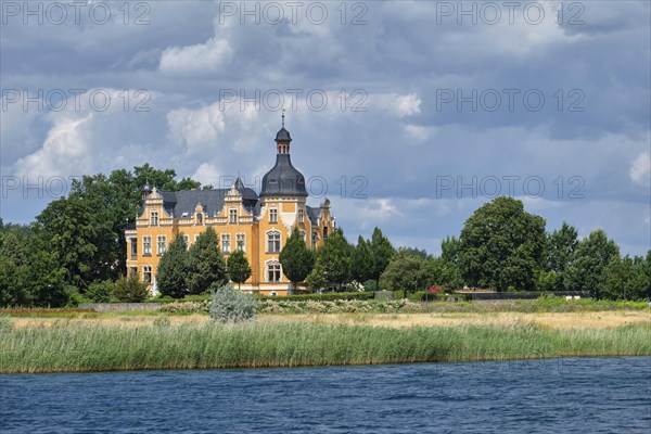 Villa am Bernsteinsee
