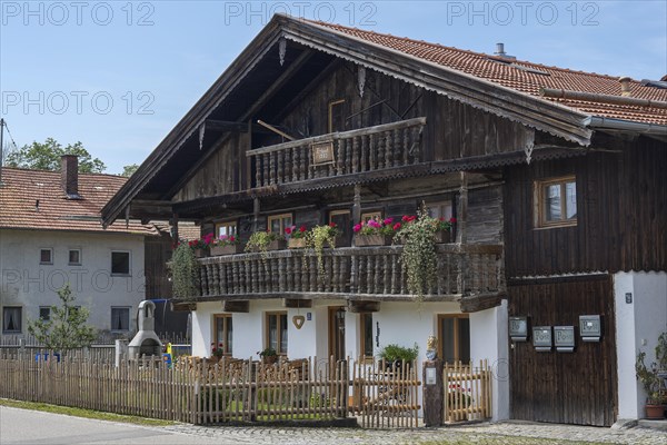 Farm built 1583