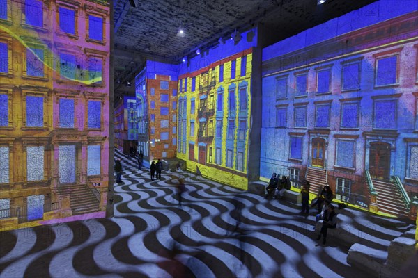 Light and pictureshow Carrieres des Lumieres