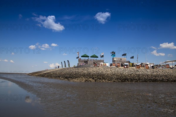 Water sports centre of the family lagoon Perlebucht