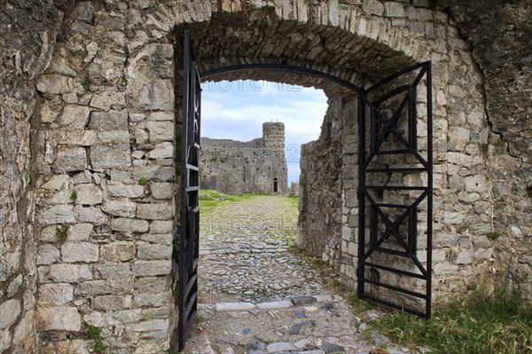 Rozafa castle