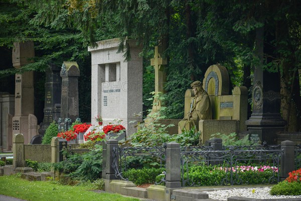 Graves