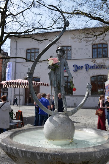 Karl Valentin Fountain