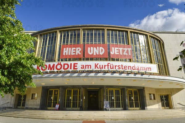 Komoedie am Kurfuerstendamm at the Schillertheater