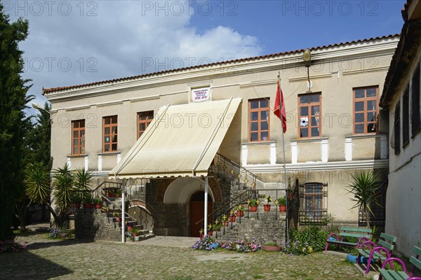 School Shkolla Speciale Zera Jete