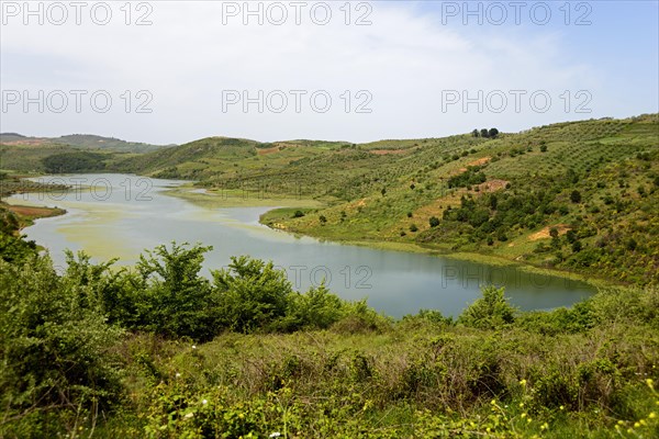 Lake Plateau of Dumreja near Hardhi