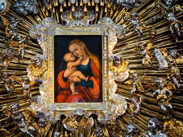 Graceful image of Mary Help