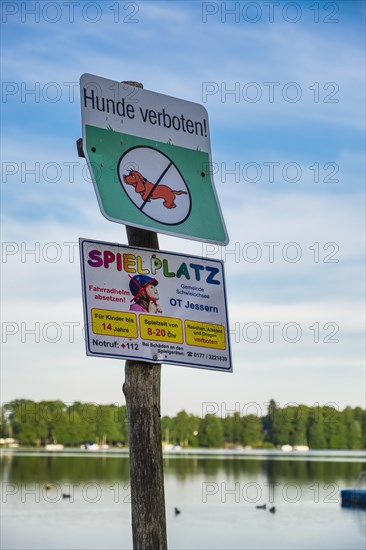 Signs at the Schwielochsee