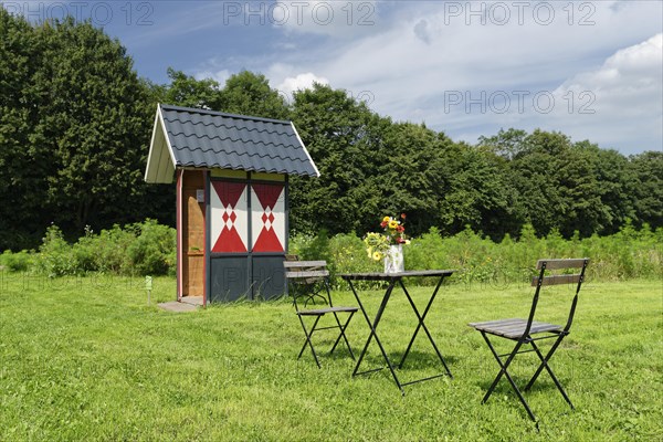 Area for self-picking flowers with information hut