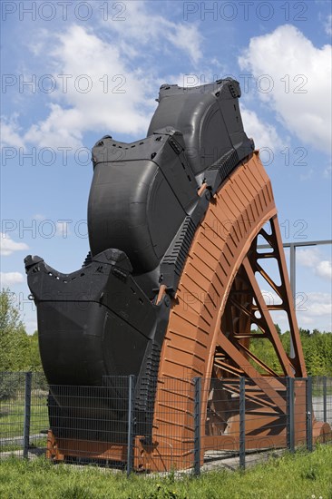 Piece of bucket wheel