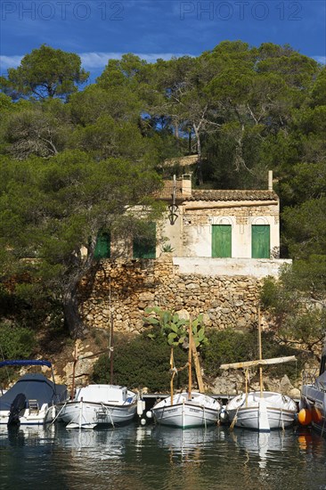 Fishing port in Cala Figuera