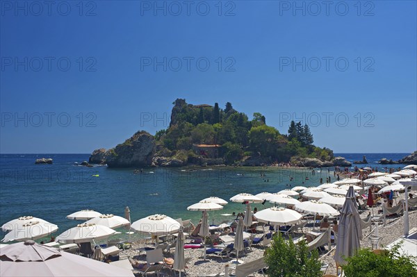 Isola Bella and beach