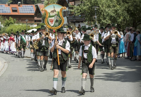 Oberlandler Gauverband Trachtenzug