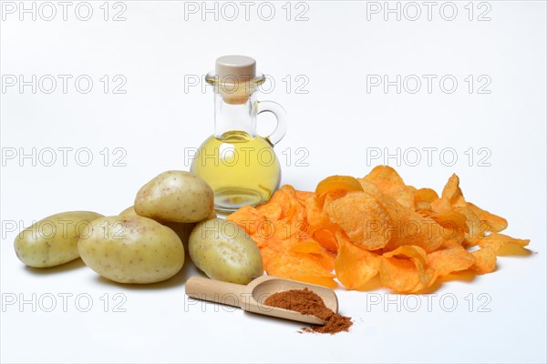 Potato and crisps with paprika flavour