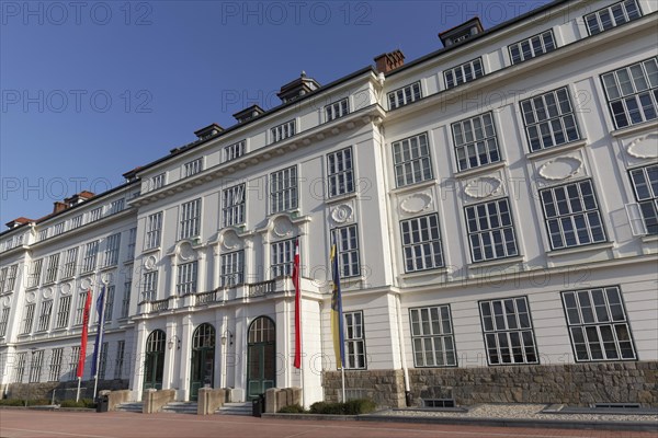 Danube University Krems