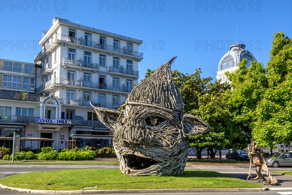 The driftwood sculptures of Evian les Bains