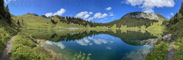 Panorama Oberstockesee on the Stockhorn