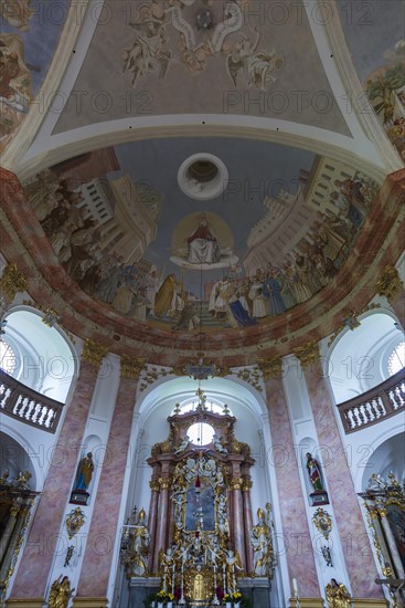 Chancel of the Dreifaltigkeitskirche Kappl
