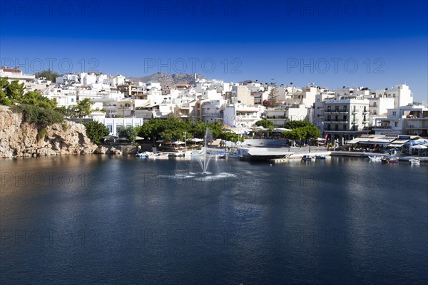 Lake Voulismeni in Agios Nikolaos