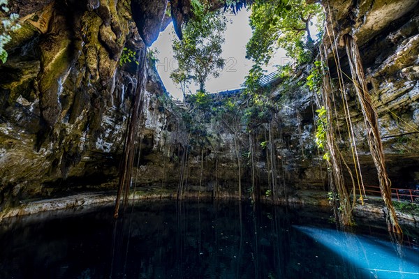 Cenote Oxman