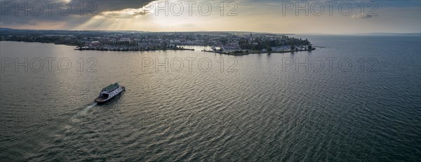 Evening atmosphere at the harbour