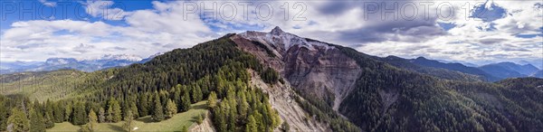 Aldeiner Weisshorn with canyon of the Bletterbach Gorge
