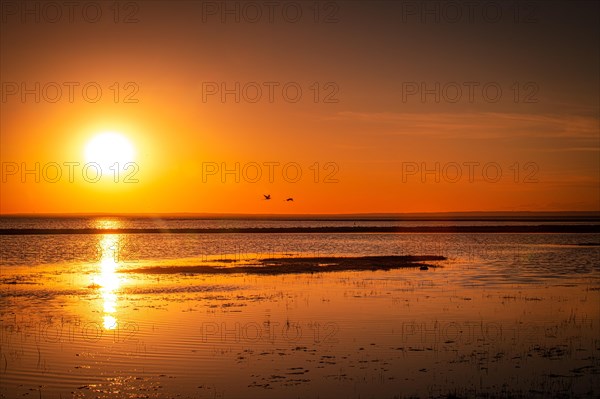 Sunset at the beautiful Buun Tsagaan Lake. Bayanhongor Province