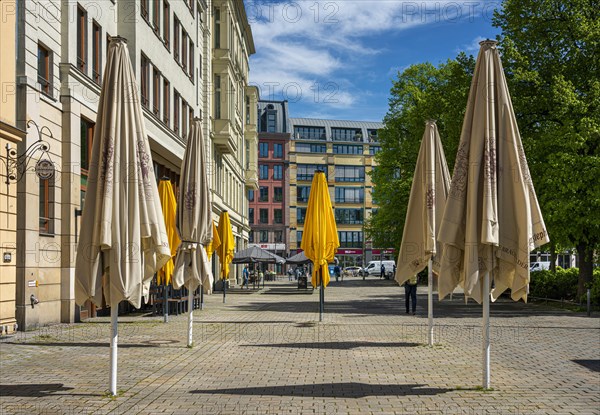 Gastronomy around Hackescher Markt station during the Lockdown