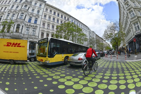 Green dots