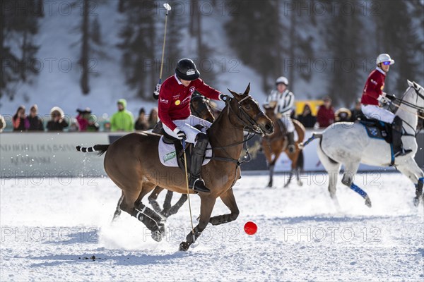 Max Charlton of Team St. Moritz
