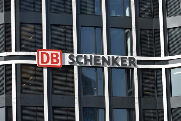 DB Schenker