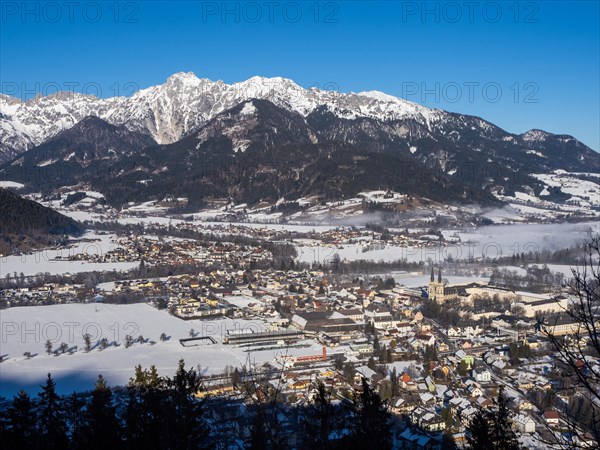 City of Admont and Hall Walls