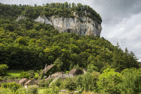 Baume-les-Messieurs