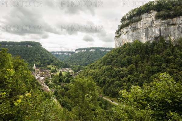 Baume-les-Messieurs